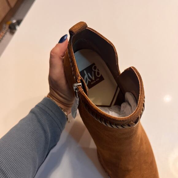 NEW Dolce Vita Jace Dune Suede Zipper Ankle Bootie Size 8.5 - Picture 5 of 6